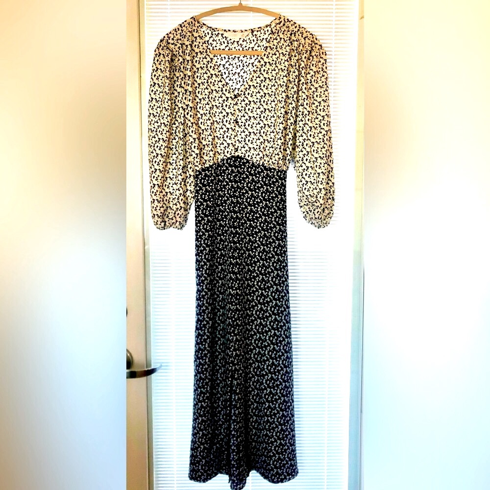 Sale! NWOT Print Empire MIDI Dress with Puff Sleeves